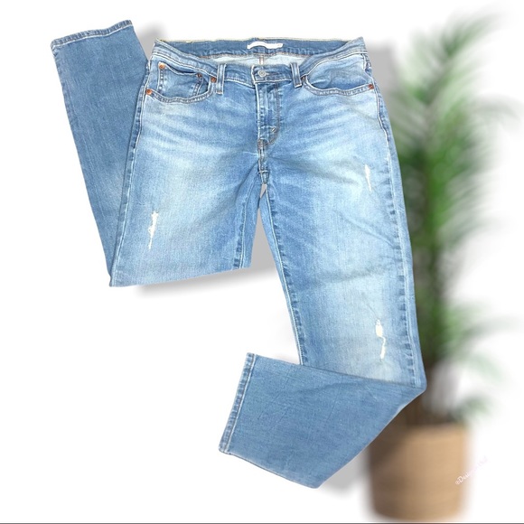 Levi's Denim - LEVI Like New Boyfriend Skinny Light Wash Denim Jeans size 27